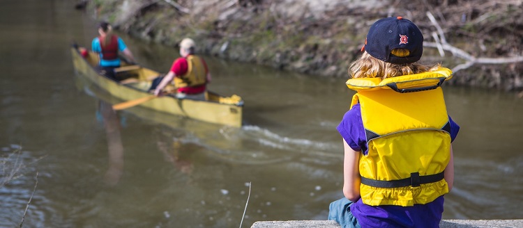 canoeing and paddling at TRCA parks