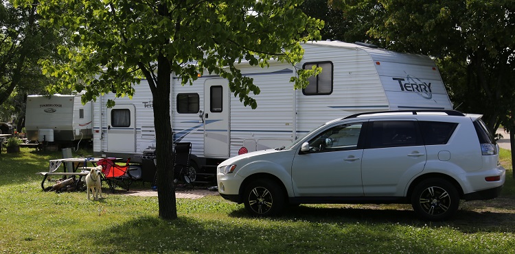 camping at indian line campground