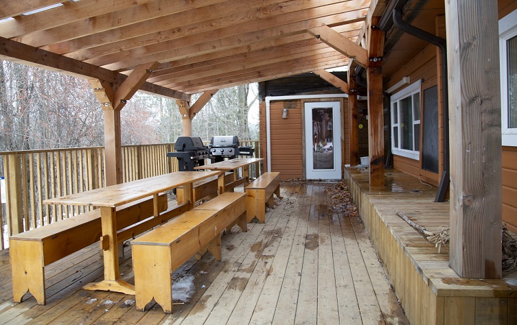 back deck of Claremont Nature Centre