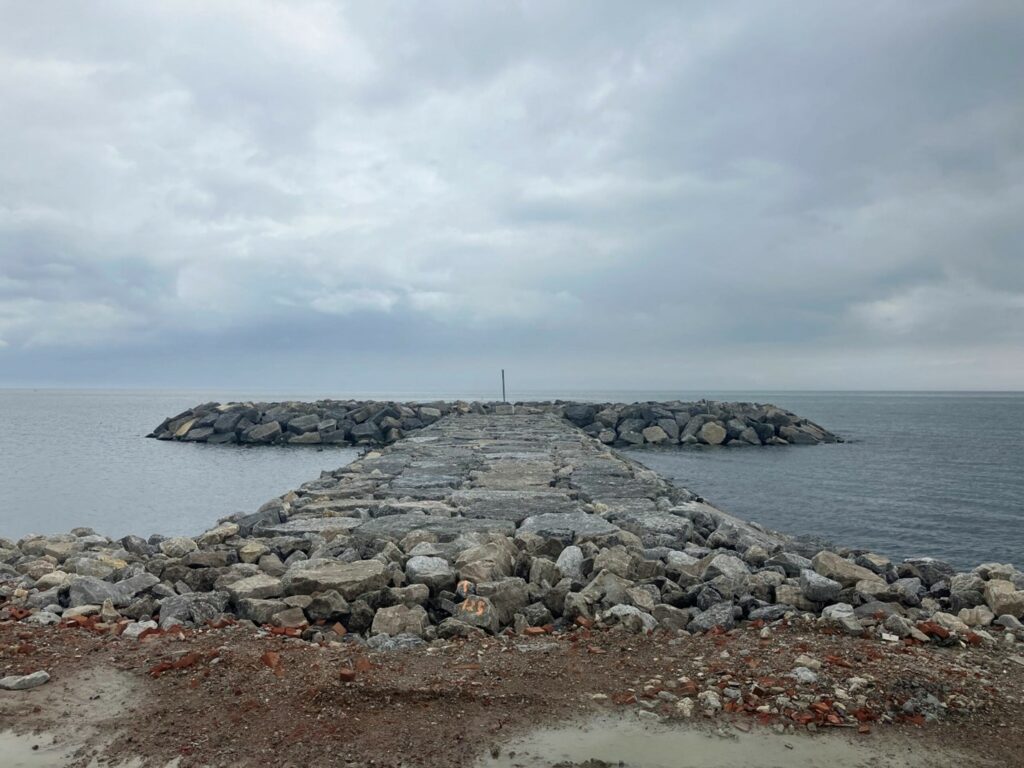 Ashbridges Bay Landform Project - Toronto and Region Conservation ...