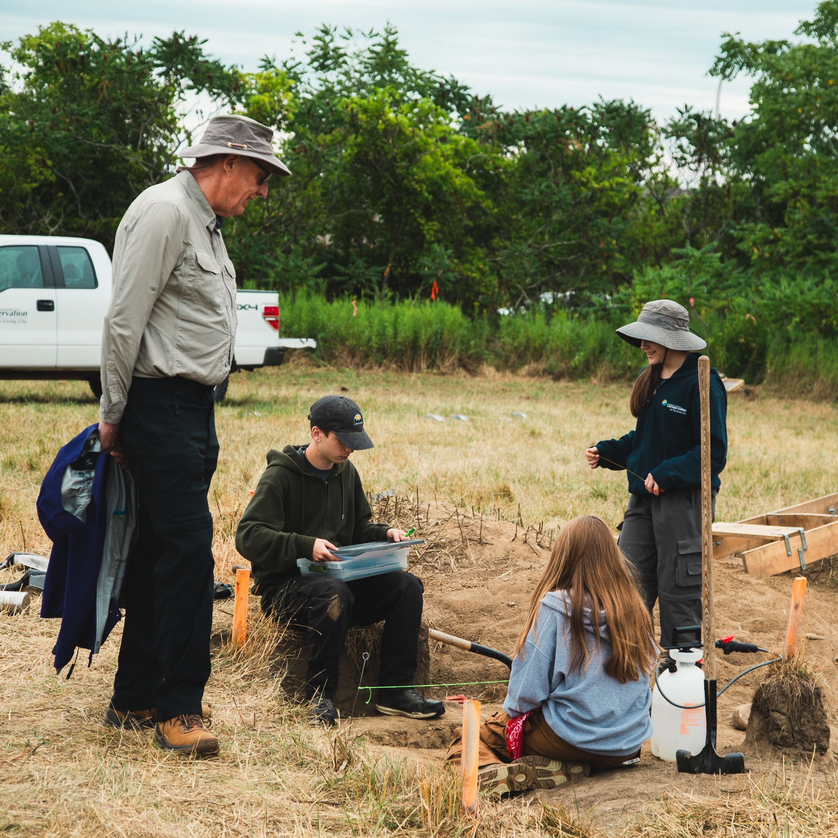 guests tour the Boyd Archaeological Field school at its fiftieth anniversary event