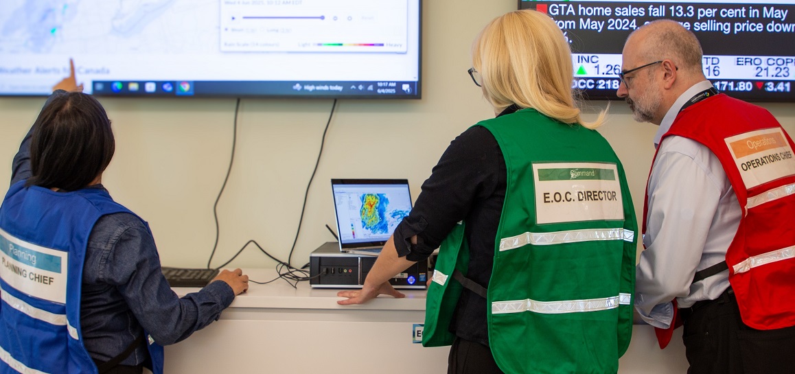 staff on duty at the TRCA flood forecasting and warning centre