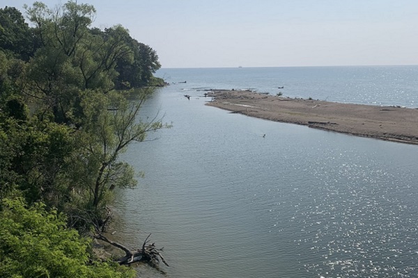 mouth of the Rouge River