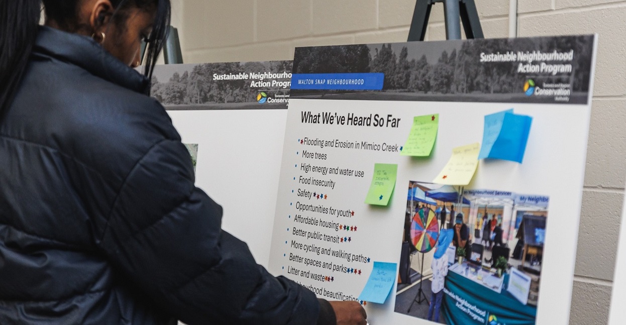 a Malton SNAP neighbourhood resident takes part in a community engagement event