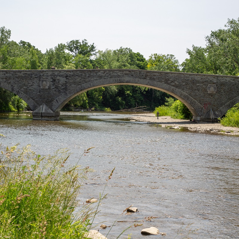 bridge spanning the Humber River at Etienne Brule Park